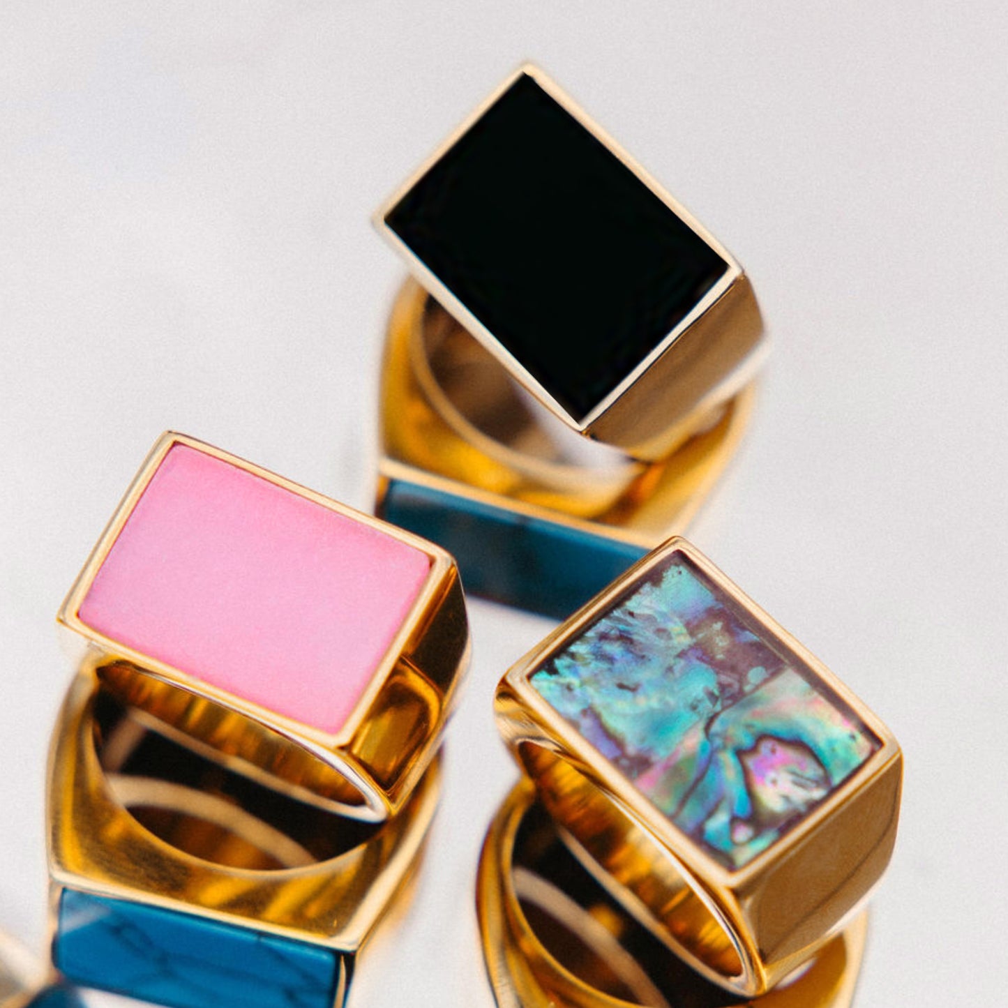 Flamingo Rose Stone Signet