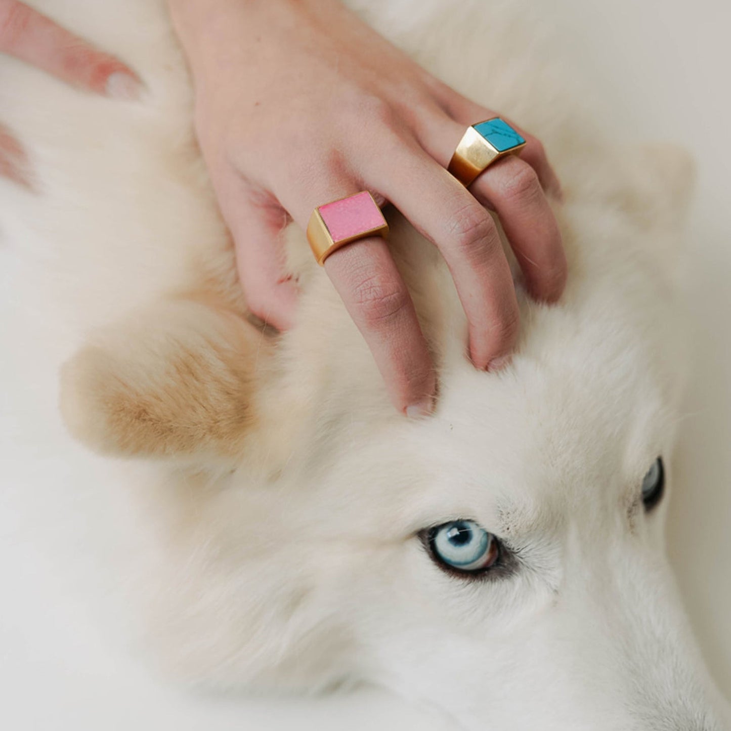 Flamingo Rose Stone Signet