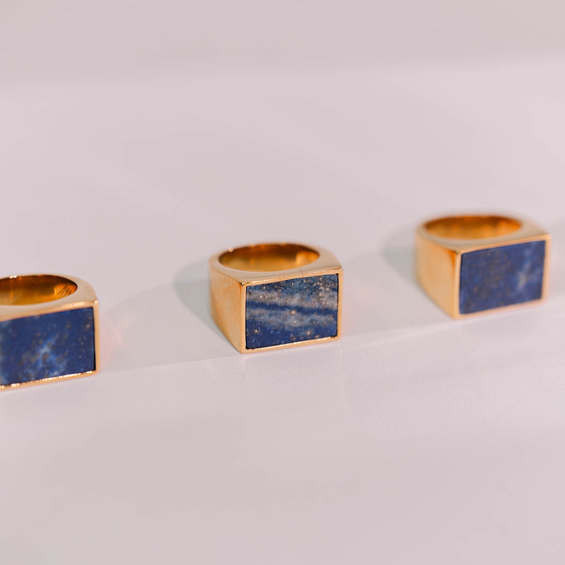 Lapiz Dart Stone Signet