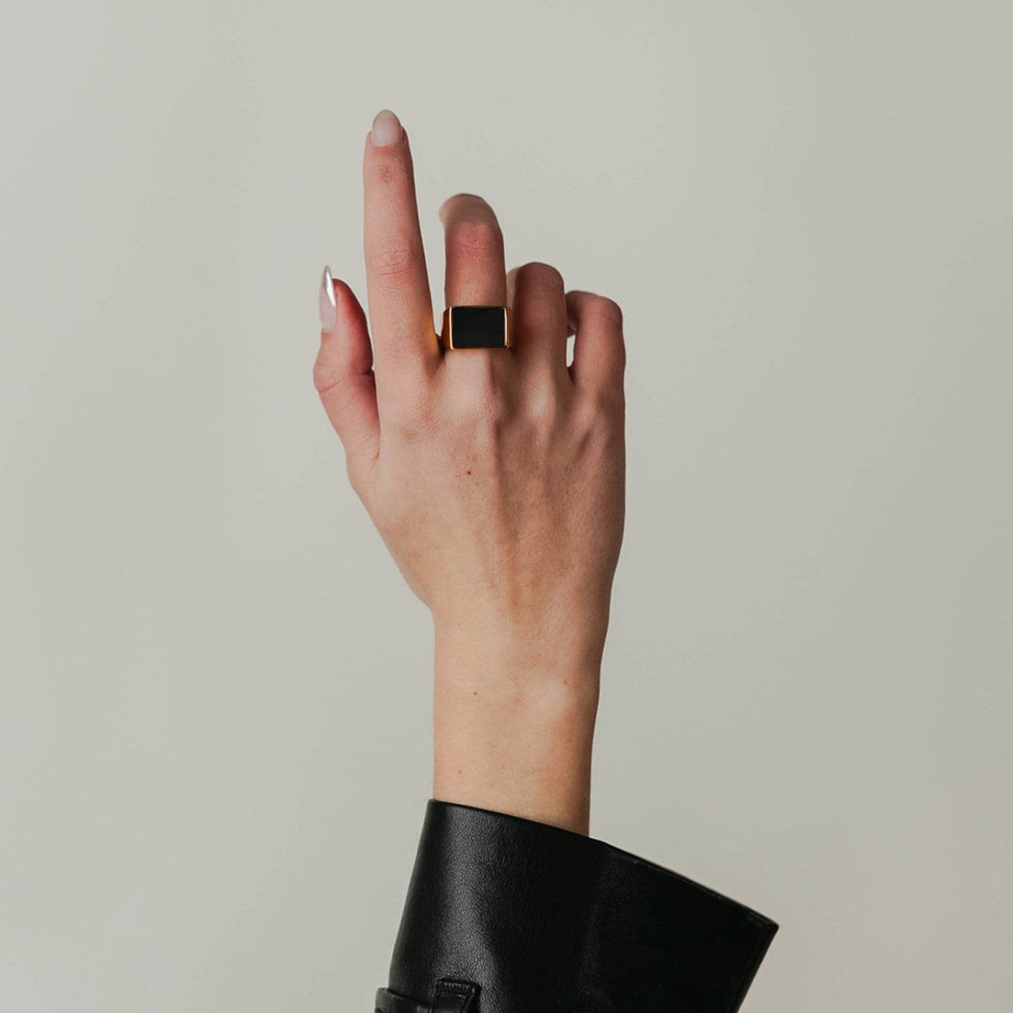 Onyx Jet Stone Signet