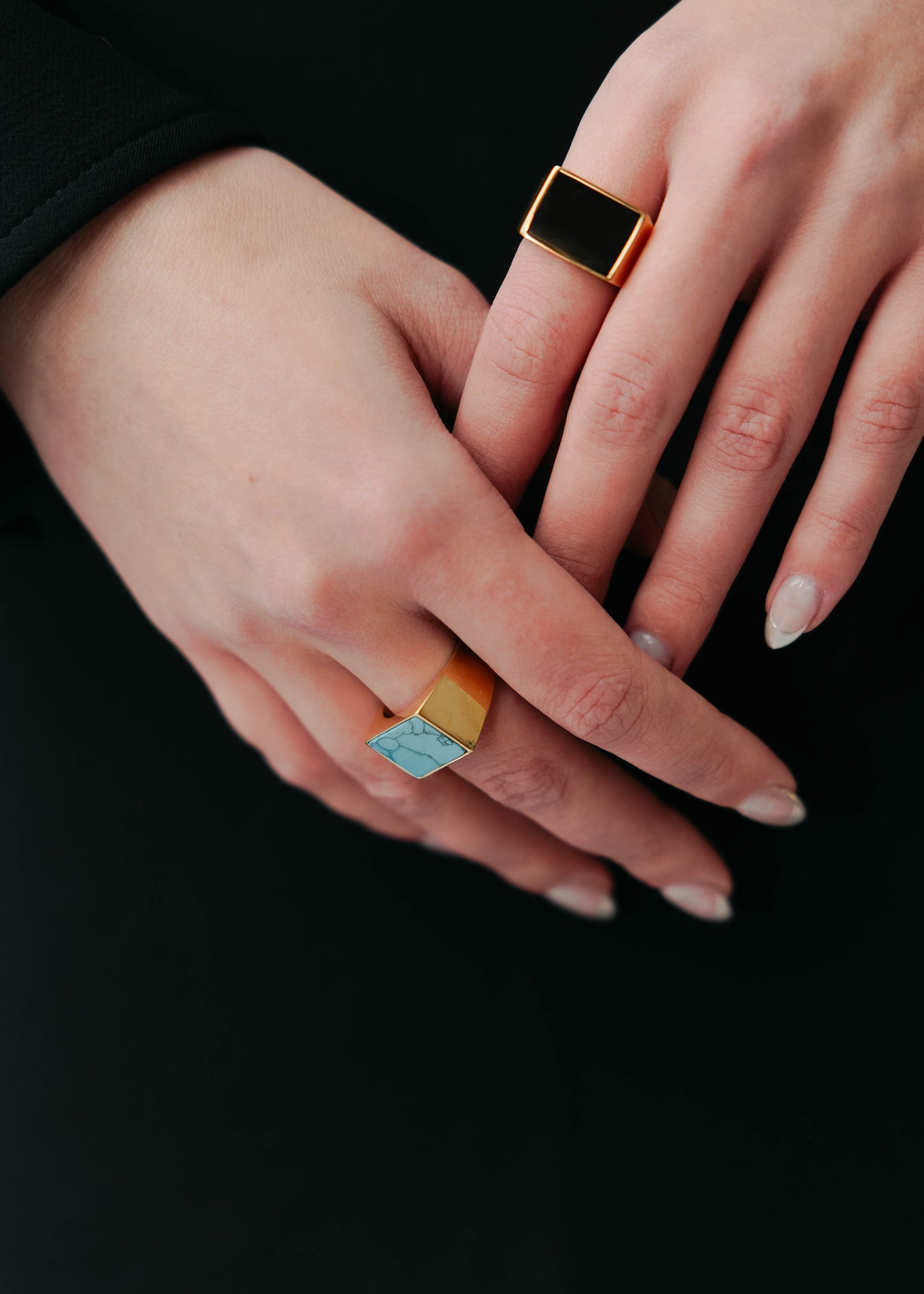 STONE SIGNET IN TURQUOISE