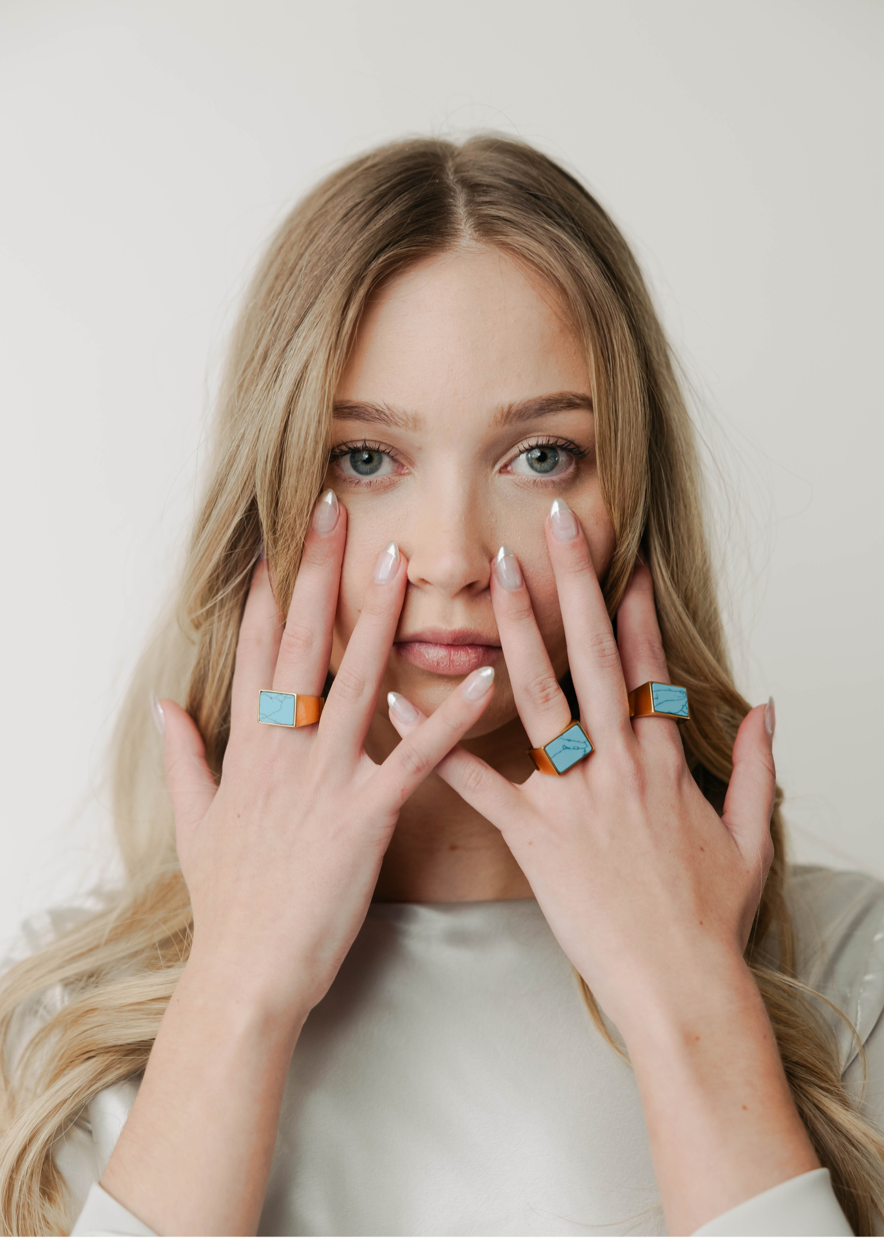 middle-finger-mens-womens-unisex-turquoise-signet-ring-gold-bold-statement-jewelry
